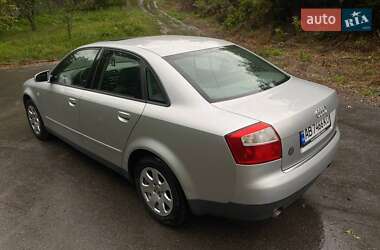 Седан Audi A4 2002 в 