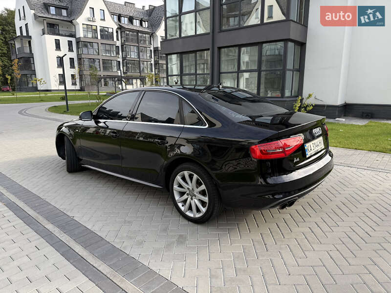 Седан Audi A4 2013 в Києві