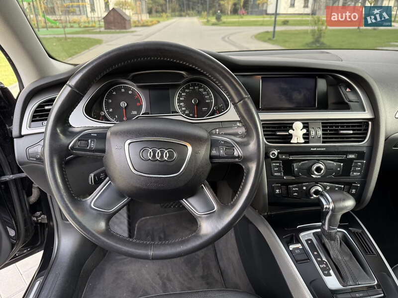 Седан Audi A4 2013 в Києві
