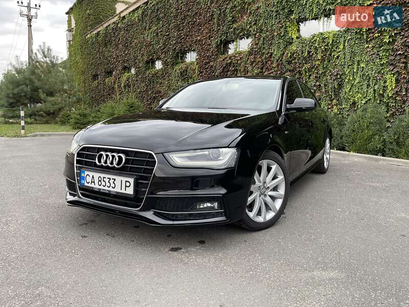Седан Audi A4 2013 в Лубнах