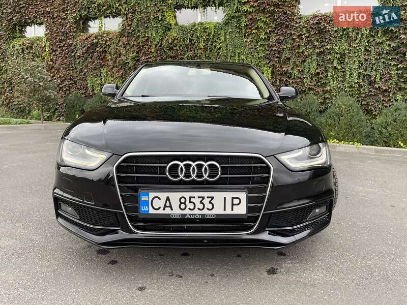 Седан Audi A4 2013 в Лубнах