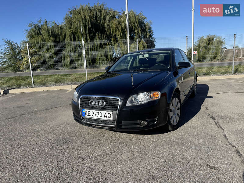 Седан Audi A4 2005 в Днепре