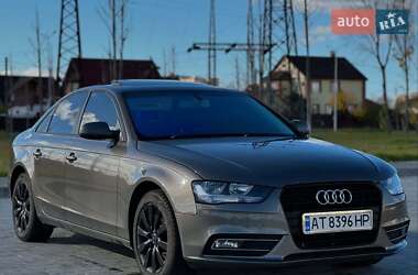 Седан Audi A4 2014 в Львове