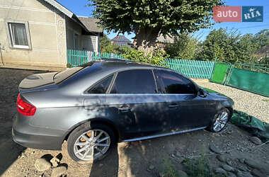 Седан Audi A4 2015 в 