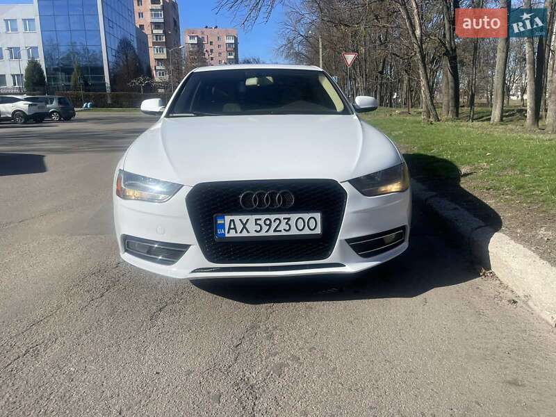 Седан Audi A4 2014 в Харькове