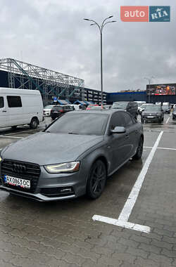 Седан Audi A4 2014 в 