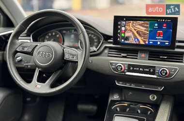 Седан Audi A4 2021 в 