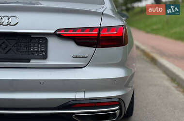 Седан Audi A4 2021 в 