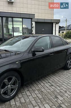 Седан Audi A4 2011 в 