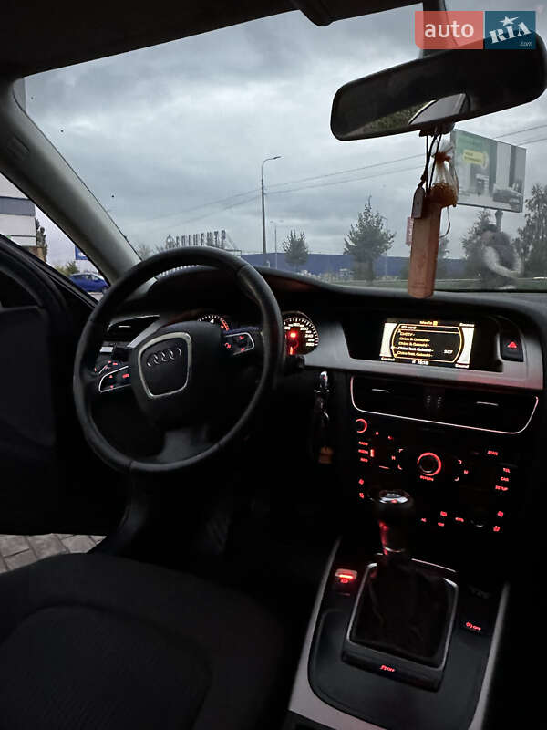 Седан Audi A4 2011 в Рівному фото 15 Седан Audi A4 2011 в Рівному