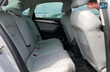 Седан Audi A4 2013 в 
