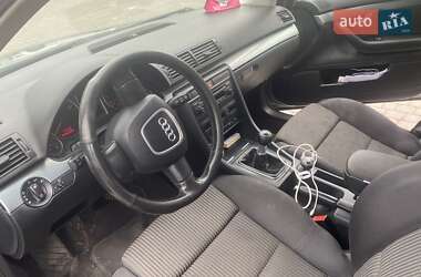 Седан Audi A4 2004 в 