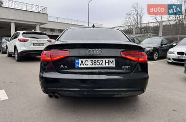 Седан Audi A4 2013 в 