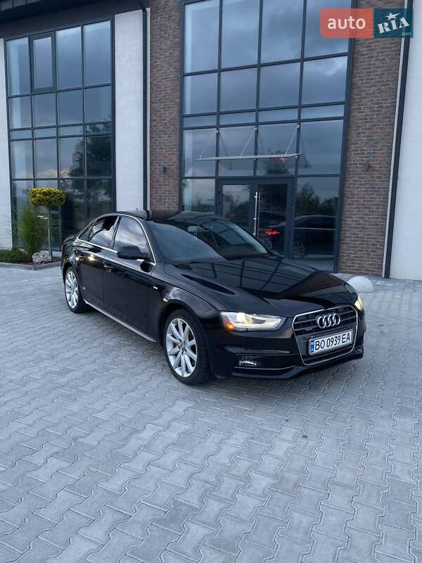 Седан Audi A4 2014 в Тернополе