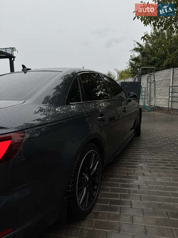Седан Audi A4 2017 в Белой Церкви