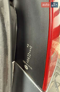 Седан Audi A4 2005 в 
