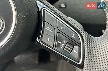 Седан Audi A4 2018 в 