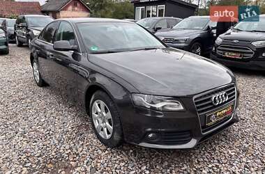 Седан Audi A4 2010 в 