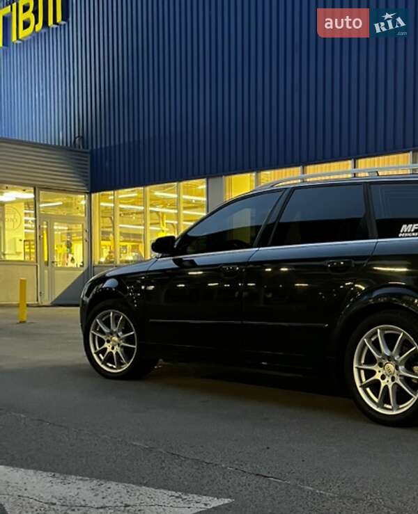 Универсал Audi A4 2003 в Львове