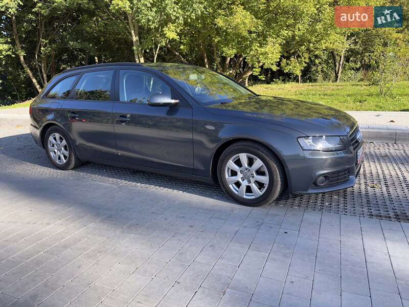 Универсал Audi A4 2010 в Львове