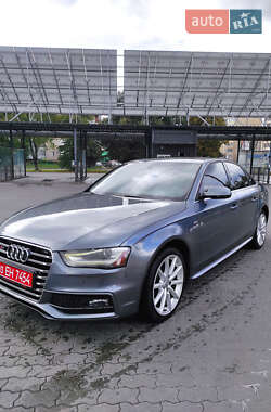 Audi A4 2014