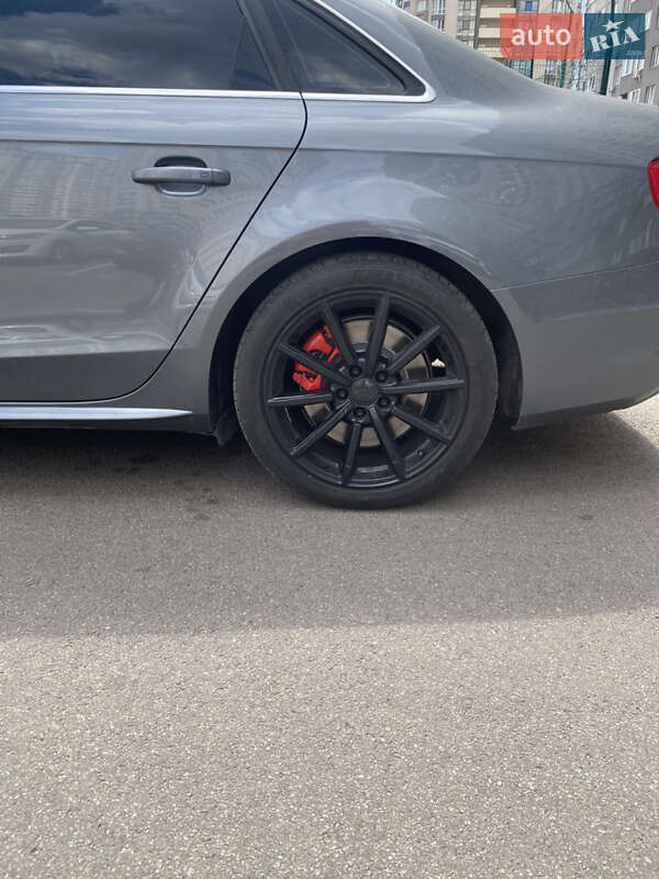Седан Audi A4 2015 в Києві фото 5 Седан Audi A4 2015 в Києві