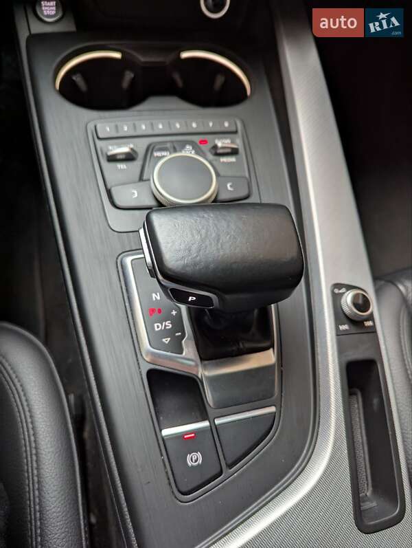 Седан Audi A4 2017 в Києві