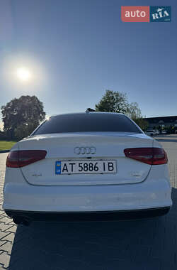 Седан Audi A4 2014 в 