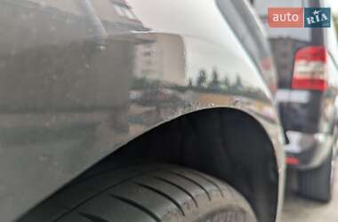 Седан Audi A4 2017 в 