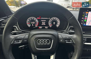 Седан Audi A4 2023 в 