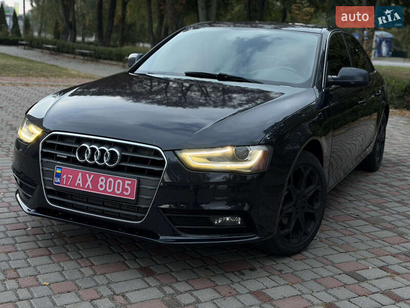 Седан Audi A4 2013 в Лубнах
