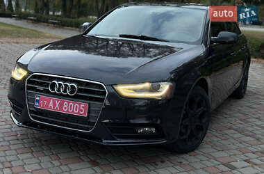 Седан Audi A4 2013 в 