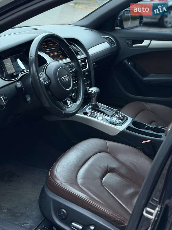 Седан Audi A4 2013 в Лубнах