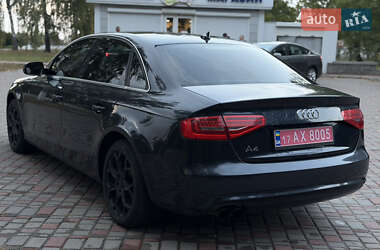 Седан Audi A4 2013 в 