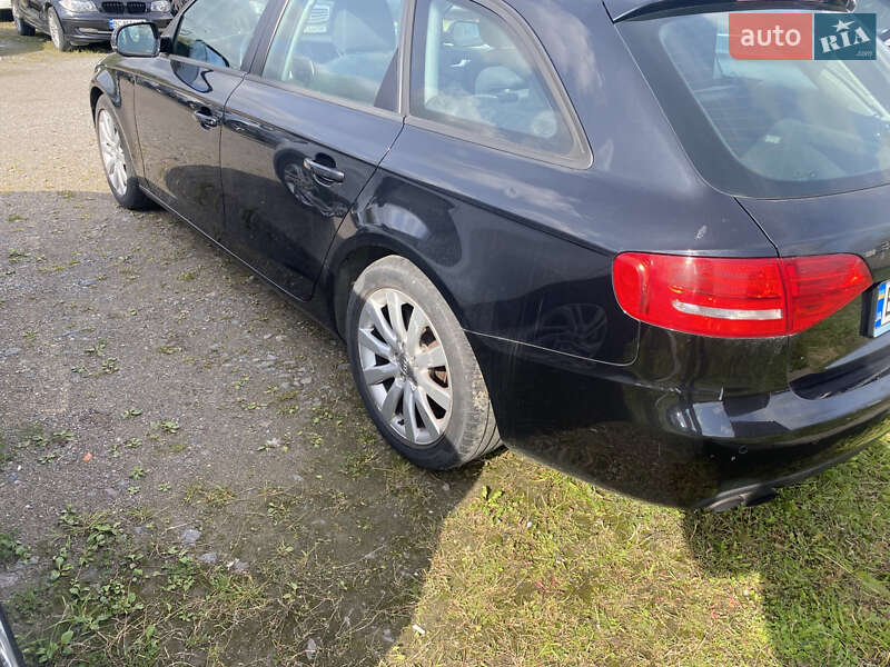 Универсал Audi A4 2010 в Львове