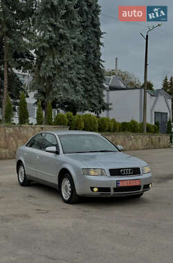Седан Audi A4 2003 в 