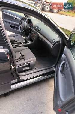 Седан Audi A4 2002 в 