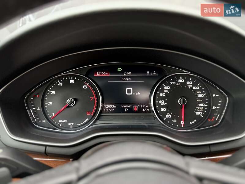 Седан Audi A4 2021 в Львові