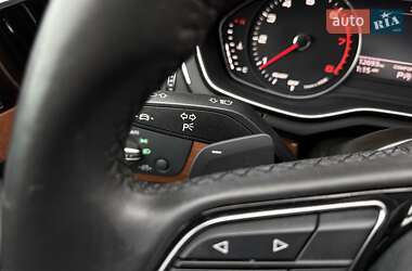 Седан Audi A4 2021 в 