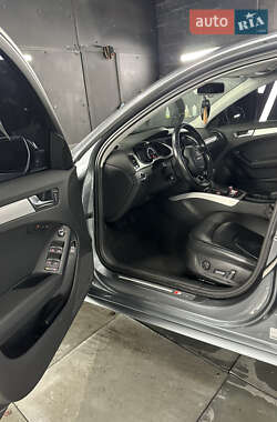 Седан Audi A4 2015 в 