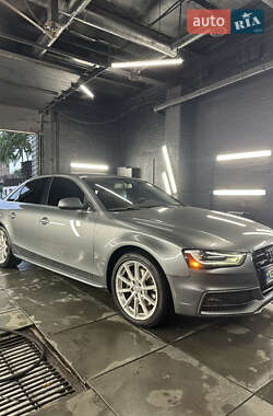 Audi A4 2015