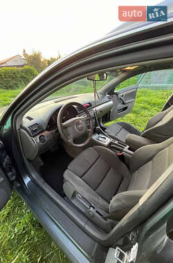 Универсал Audi A4 2003 в 