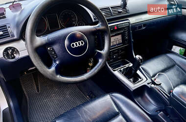 Седан Audi A4 2001 в 