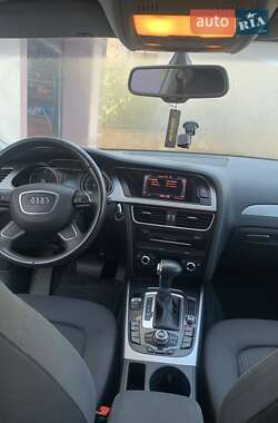 Универсал Audi A4 2013 в 