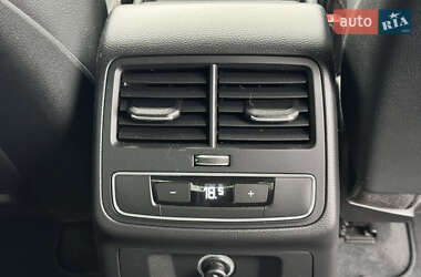 Седан Audi A4 2017 в 
