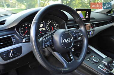 Седан Audi A4 2017 в 