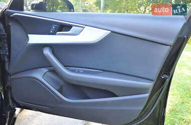 Седан Audi A4 2017 в 