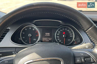 Седан Audi A4 2012 в 