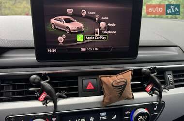 Седан Audi A4 2017 в 