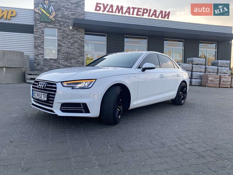 Седан Audi A4 2016 в 